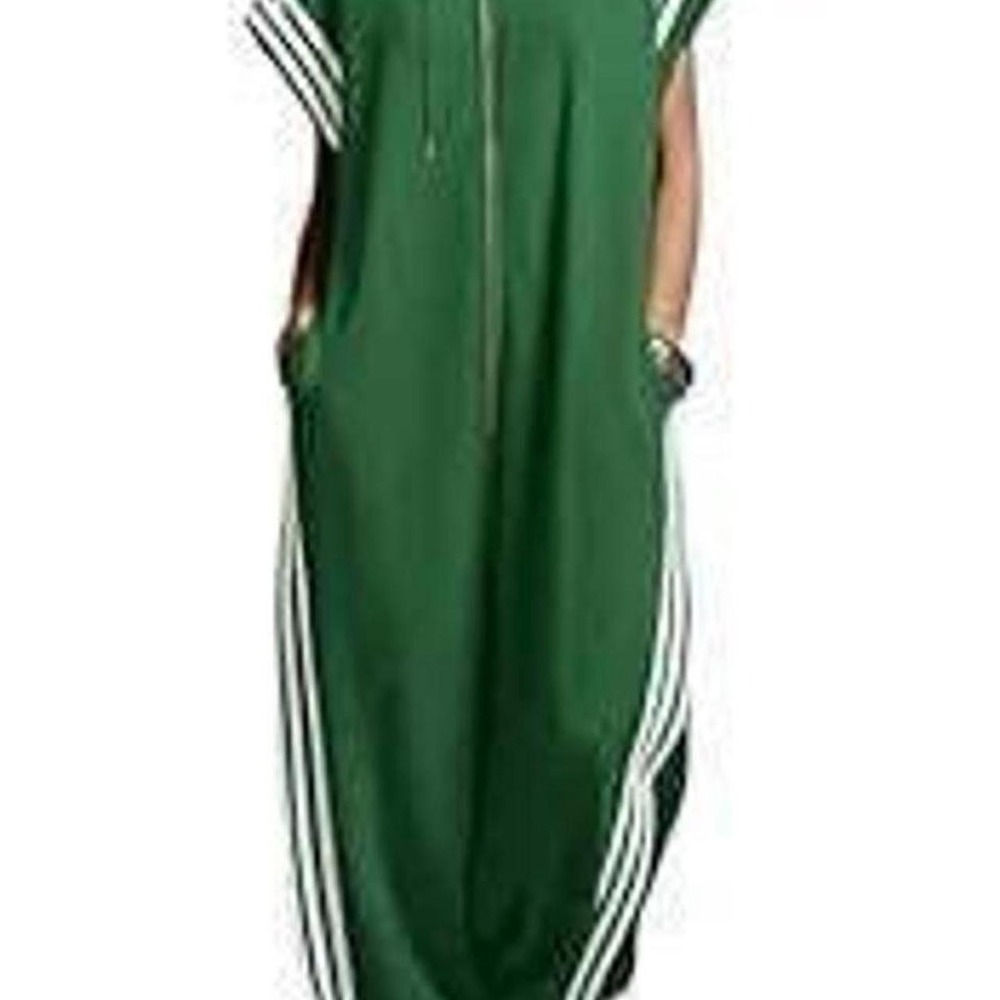 UOOZEE Women'a Loose Contrast Color  Striped Zippered Designer Track Suit